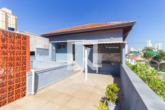 Quintal de casa para alugar com 2 quartos, 65m² em Vila Mariana, São Paulo
