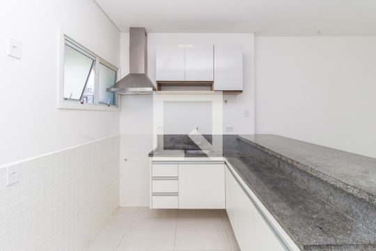 Cozinha de casa para alugar com 2 quartos, 65m² em Vila Mariana, São Paulo