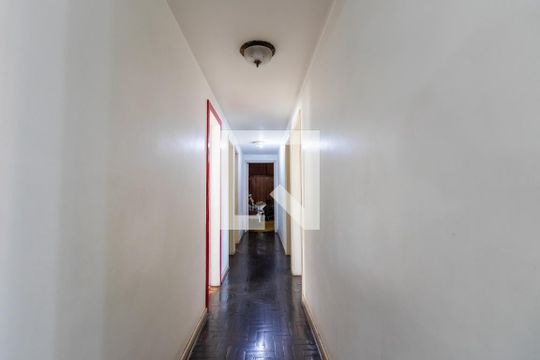 Corredor de apartamento à venda com 4 quartos, 150m² em Tatuapé, São Paulo