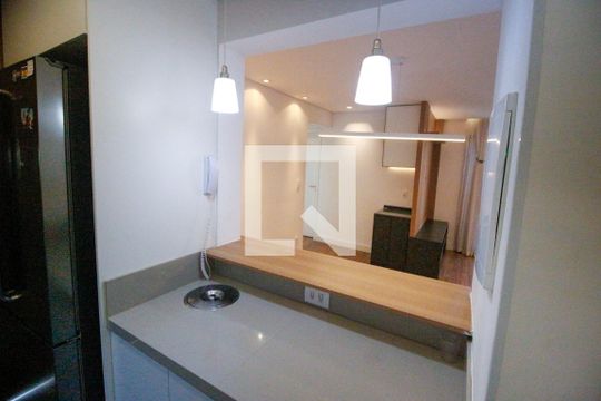 Cozinha de apartamento para alugar com 3 quartos, 75m² em Jardim Caboré, São Paulo