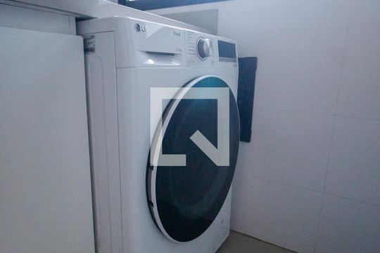 Área de Serviço de apartamento para alugar com 3 quartos, 75m² em Jardim Caboré, São Paulo