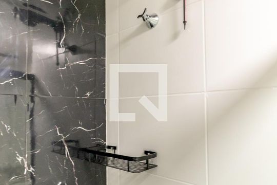 Banheiro de kitnet/studio para alugar com 1 quarto, 25m² em Vila Olímpia, São Paulo
