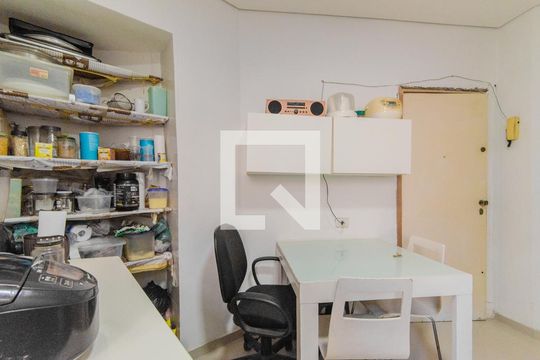 Sala/Cozinha 2 de apartamento à venda com 2 quartos, 90m² em Liberdade, São Paulo
