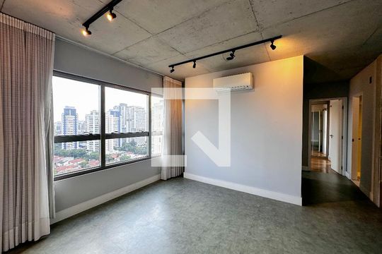 Sala de apartamento para alugar com 2 quartos, 69m² em Jardim das Acácias, São Paulo