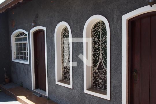 Edicula 1 de casa à venda com 5 quartos, 283m² em Jardim Itajai, Várzea Paulista