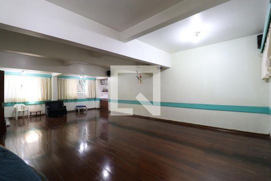 Área comum de casa à venda com 6 quartos, 247m² em Pompeia, São Paulo