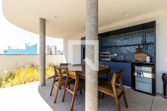 Churrasqueira de kitnet/studio à venda com 1 quarto, 25m² em Vila Buarque, São Paulo