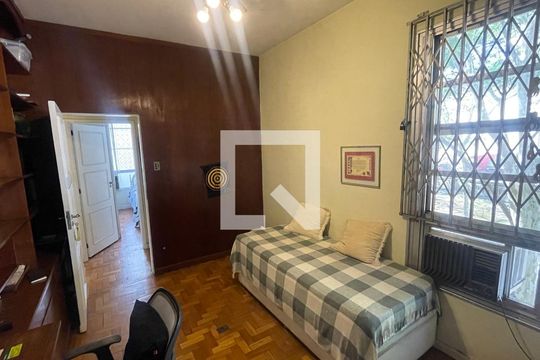 Quarto 1 de apartamento à venda com 4 quartos, 185m² em Botafogo, Rio de Janeiro
