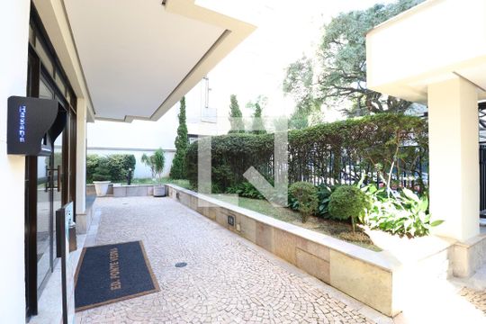 Área comum de apartamento para alugar com 3 quartos, 200m² em Perdizes, São Paulo