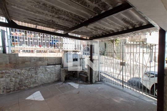 Garagem de casa para alugar com 1 quarto, 48m² em Vila Medeiros, São Paulo
