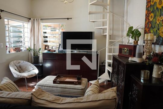 Sala 2 de casa à venda com 5 quartos, 500m² em Vila Madalena, São Paulo