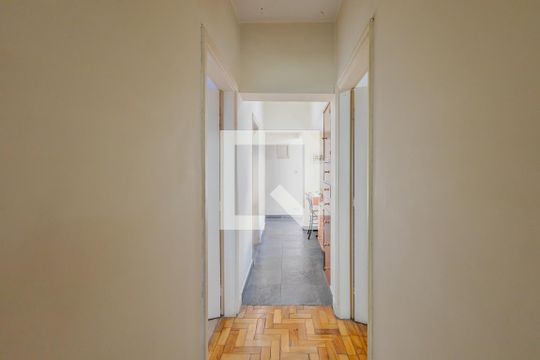 Corredor de casa à venda com 5 quartos, 378m² em Sumaré, São Paulo