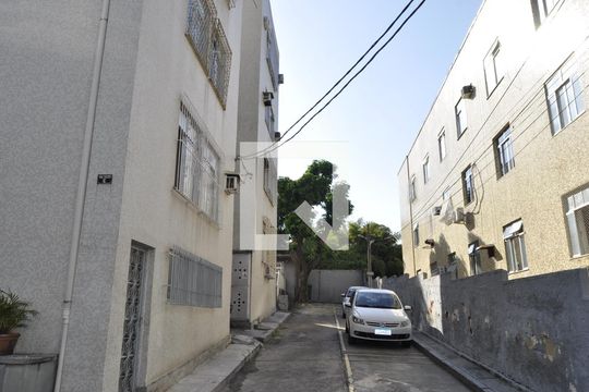 Fachada de apartamento para alugar com 2 quartos, 60m² em Todos Os Santos, Rio de Janeiro