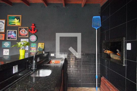Área gourmet de casa à venda com 2 quartos, 300m² em Canudos, Novo Hamburgo