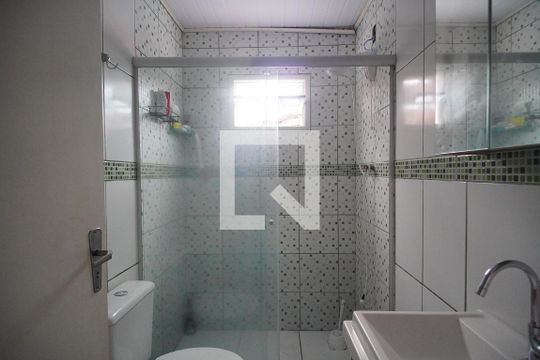 Banheiro de casa à venda com 2 quartos, 300m² em Canudos, Novo Hamburgo