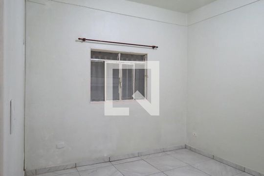Sala de casa para alugar com 1 quarto, 72m² em Jaraguá, São Paulo
