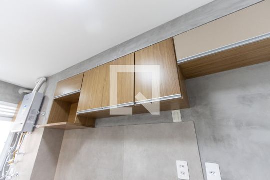 Cozinha de apartamento para alugar com 2 quartos, 37m² em Água Branca, São Paulo