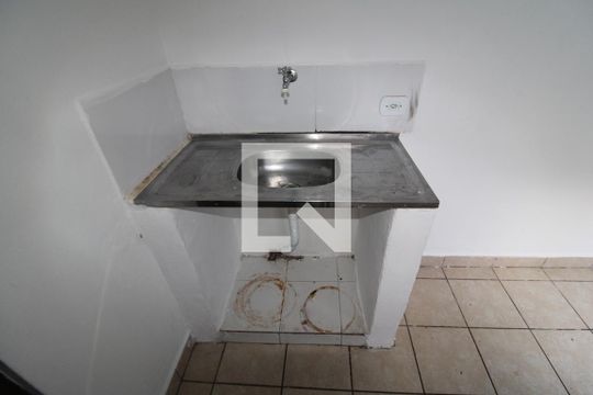 Cozinha de casa para alugar com 1 quarto, 45m² em Vila Medeiros, São Paulo