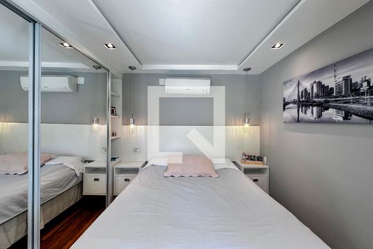 Quarto de apartamento à venda com 1 quarto, 58m² em Brooklin Paulista, São Paulo