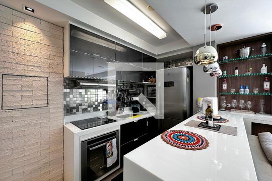 Sala//Cozinha de apartamento à venda com 1 quarto, 58m² em Brooklin Paulista, São Paulo
