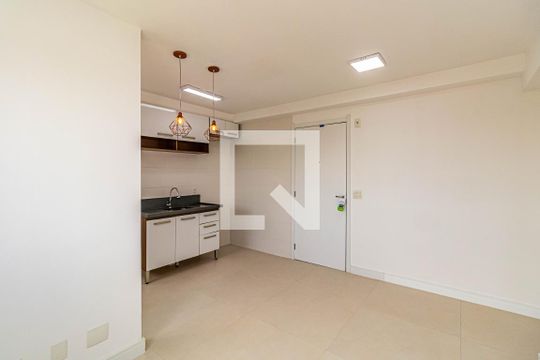 Sala de apartamento para alugar com 2 quartos, 40m² em Jardim Jaqueline, São Paulo