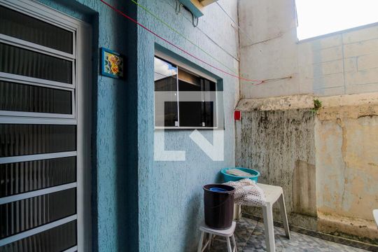 Lavanderia  de casa à venda com 4 quartos, 230m² em Jardim Vila Formosa, São Paulo