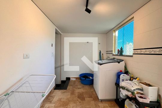 Lavanderia de apartamento à venda com 2 quartos, 114m² em Parque das Nações, Santo André