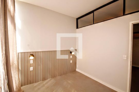 quarto 1 de apartamento para alugar com 2 quartos, 54m² em Funcionários, Belo Horizonte