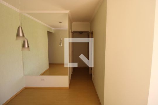 Sala de apartamento à venda com 3 quartos, 69m² em Santa Teresinha, São Paulo