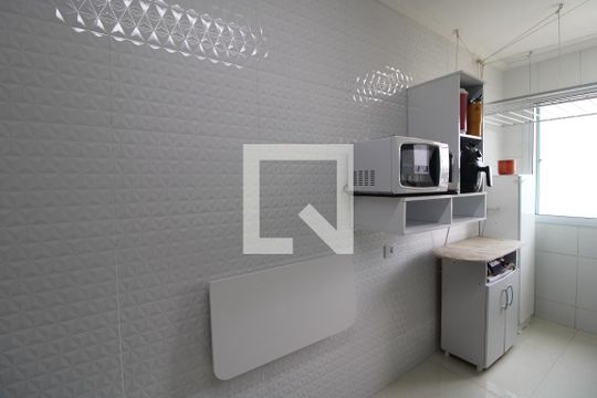 Cozinha de apartamento à venda com 2 quartos, 50m² em Vila da Paz, São Paulo