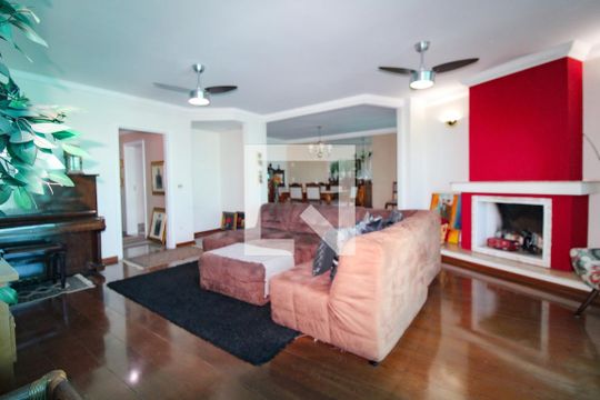 Sala de apartamento à venda com 3 quartos, 213m² em Vila Itapura, Campinas