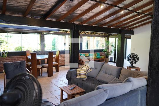 Sala de casa à venda com 3 quartos, 399m² em Anil, Rio de Janeiro