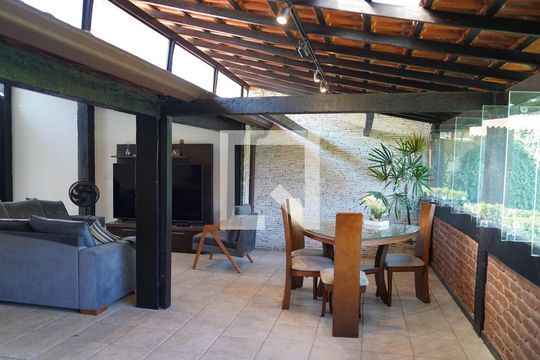 Sala de casa à venda com 3 quartos, 399m² em Anil, Rio de Janeiro