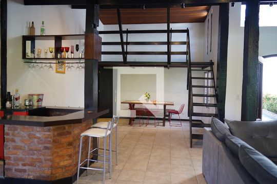 Sala de casa à venda com 3 quartos, 399m² em Anil, Rio de Janeiro