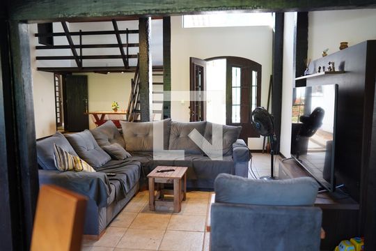 Sala de casa à venda com 3 quartos, 399m² em Anil, Rio de Janeiro