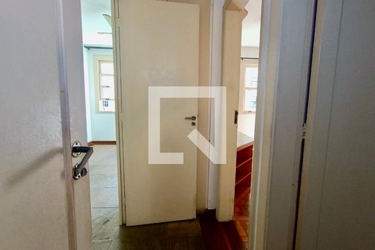 Corredor de apartamento à venda com 3 quartos, 98m² em Copacabana, Rio de Janeiro