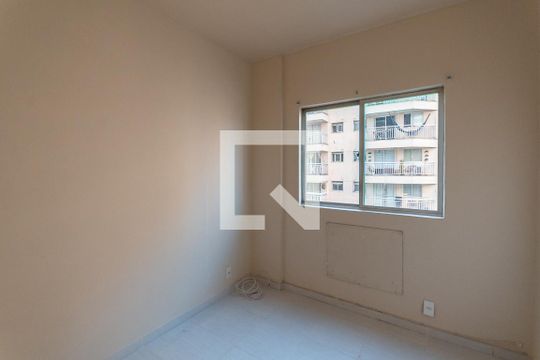 Suíte de apartamento para alugar com 2 quartos, 60m² em São Francisco Xavier, Rio de Janeiro