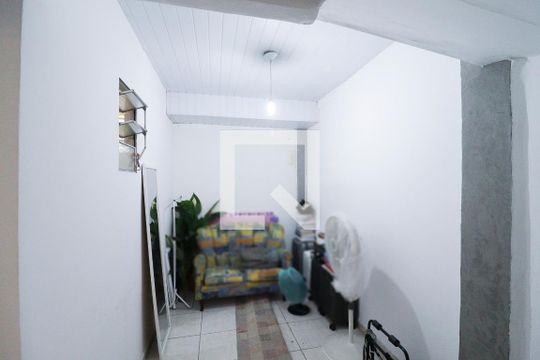 Depósito de casa de condomínio à venda com 3 quartos, 114m² em Chora Menino, São Paulo