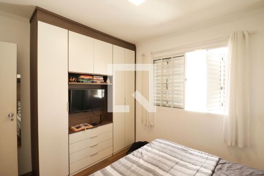 Suíte  de casa de condomínio à venda com 3 quartos, 114m² em Chora Menino, São Paulo