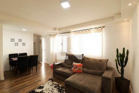Sala de casa de condomínio à venda com 3 quartos, 114m² em Chora Menino, São Paulo