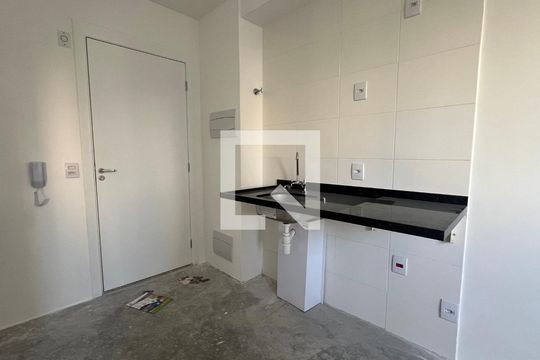 Cozinha de kitnet/studio à venda com 1 quarto, 25m² em Pinheiros, São Paulo