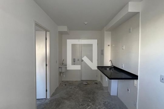 Sala  de kitnet/studio à venda com 1 quarto, 25m² em Pinheiros, São Paulo