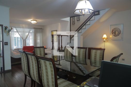 Sala de casa à venda com 3 quartos, 312m² em Planalto Paulista, São Paulo