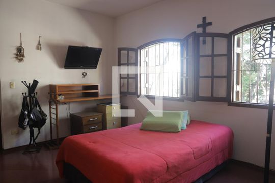 Suite 1 de casa à venda com 3 quartos, 312m² em Planalto Paulista, São Paulo