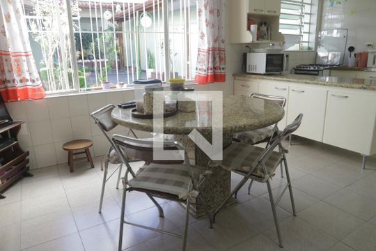 Cozinha de casa à venda com 3 quartos, 312m² em Planalto Paulista, São Paulo