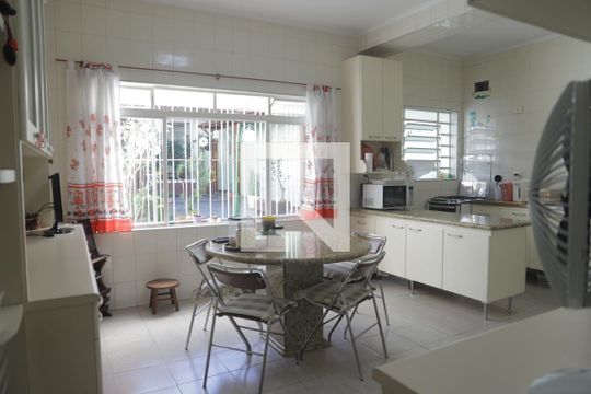 Cozinha de casa à venda com 3 quartos, 312m² em Planalto Paulista, São Paulo