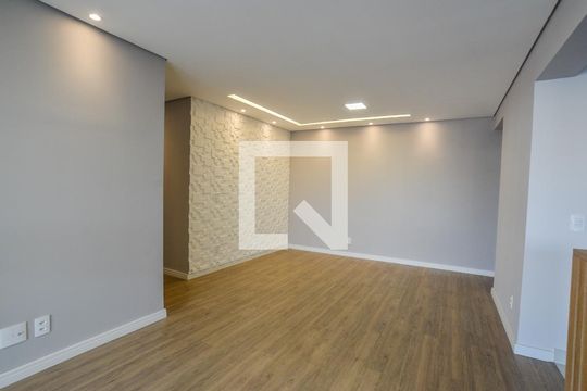 Sala de apartamento para alugar com 3 quartos, 112m² em Vila Gilda, Santo André