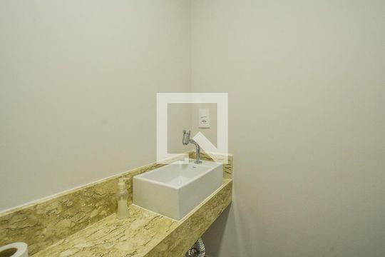 Lavabo de apartamento para alugar com 3 quartos, 112m² em Vila Gilda, Santo André