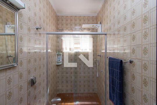 Banheiro Social de casa para alugar com 3 quartos, 300m² em Horto Florestal, São Paulo
