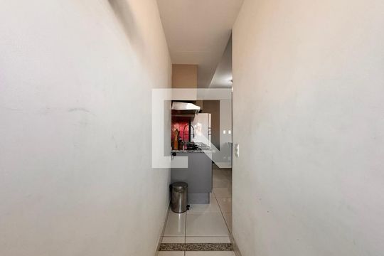 Lavanderia de apartamento à venda com 1 quarto, 38m² em Parque São Vicente, Santo André